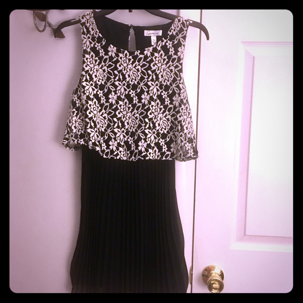 Beautiful Like NEW bread by Speechless size XS